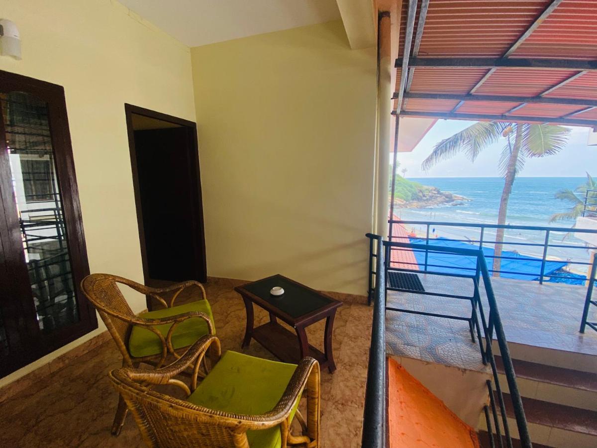 Karma Beach Resort Kovalam Esterno foto