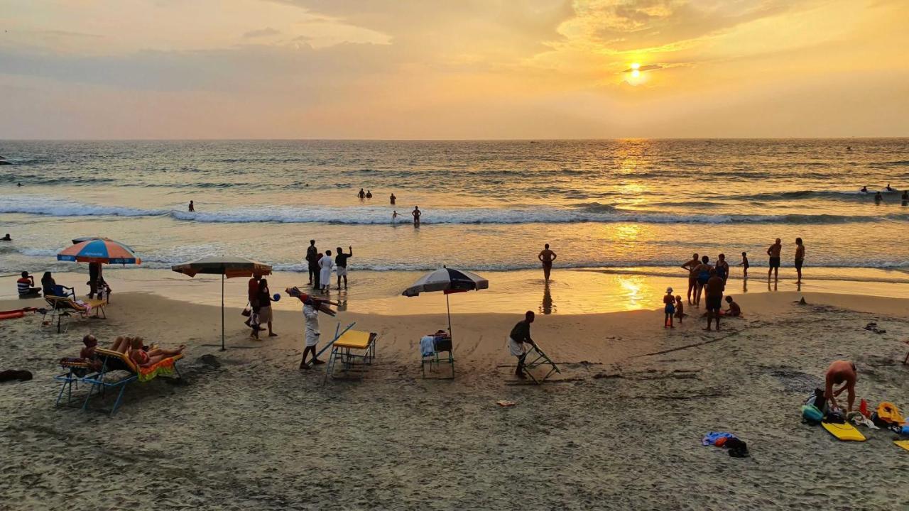 Karma Beach Resort Kovalam Esterno foto